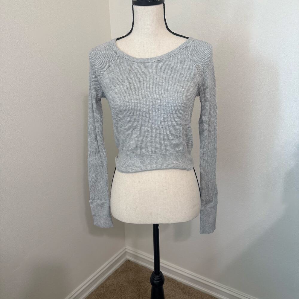 Offline by Aerie Gray Waffle Knit Cropped Long Sleeve Thermal Top - Womens Small